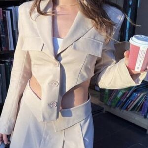 veste asymétrique beige